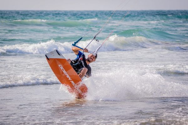קייט סרפינג