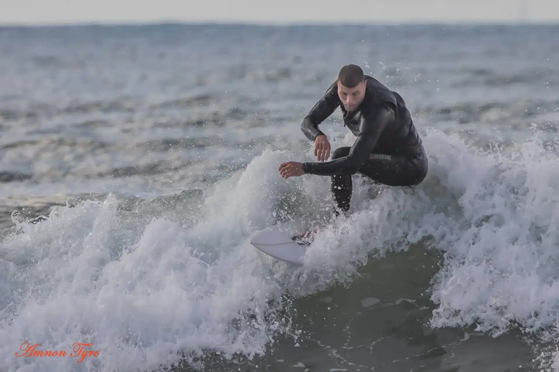 חוג גלישת גלים למבוגרים
