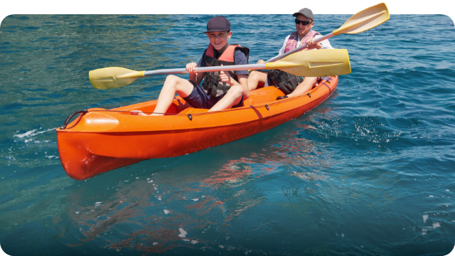Three Column Layout Desk 4